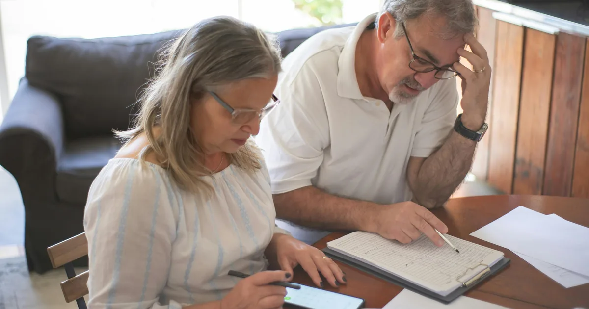 Mutuelle senior : hausse de cotisation, que faire ?